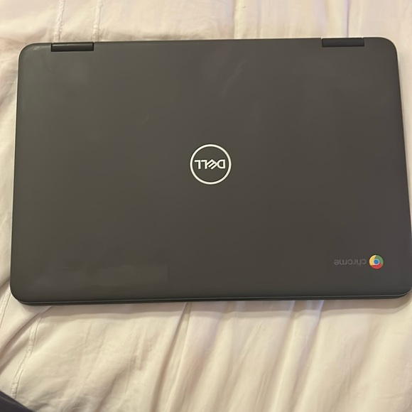 DELL touch screen Chromebook 3100 2 in 1 - Picture 1 of 3